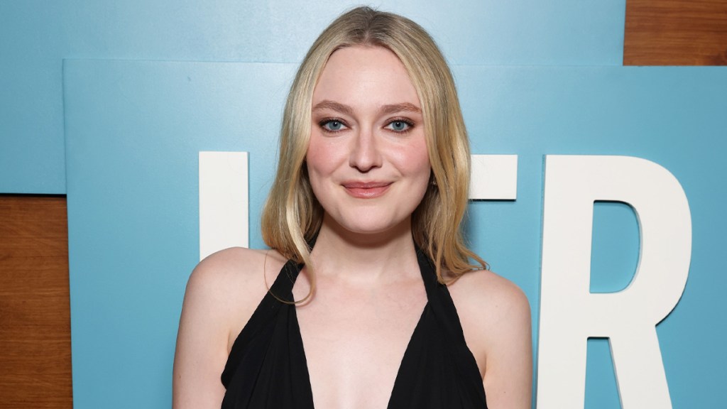 Dakota Fanning Wows in D&G Dress With Bold Neckline