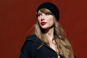 Taylor Swift Ditches Football Sweater For Oversized Coat at Travis Kelce's Game