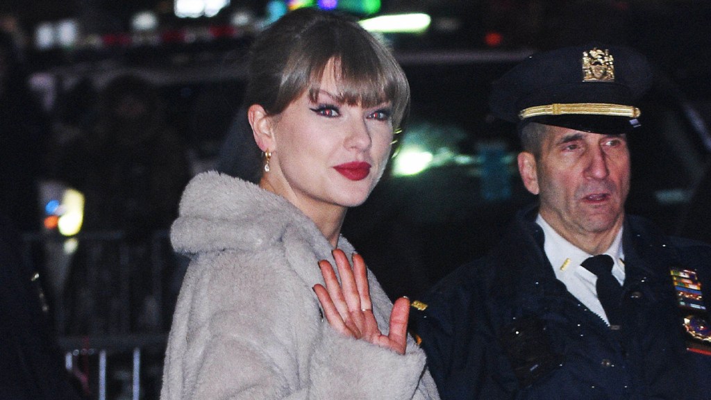 Taylor Swift's $197M to Staff Has Sparked Tension in the Industry — Source