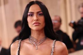 Amelia Gray's Abs Steals the Spotlight in Mini-Shorts Look