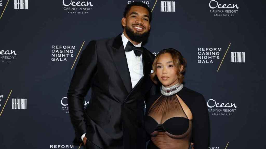 Karl Anthony Towns Explains Meaning Behind Jordyn Woods' Engagement Ring