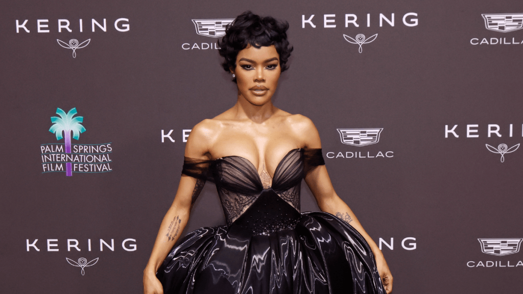 Alexander Skarsgård & One Battle After Another Star Revealed as SNL Hosts