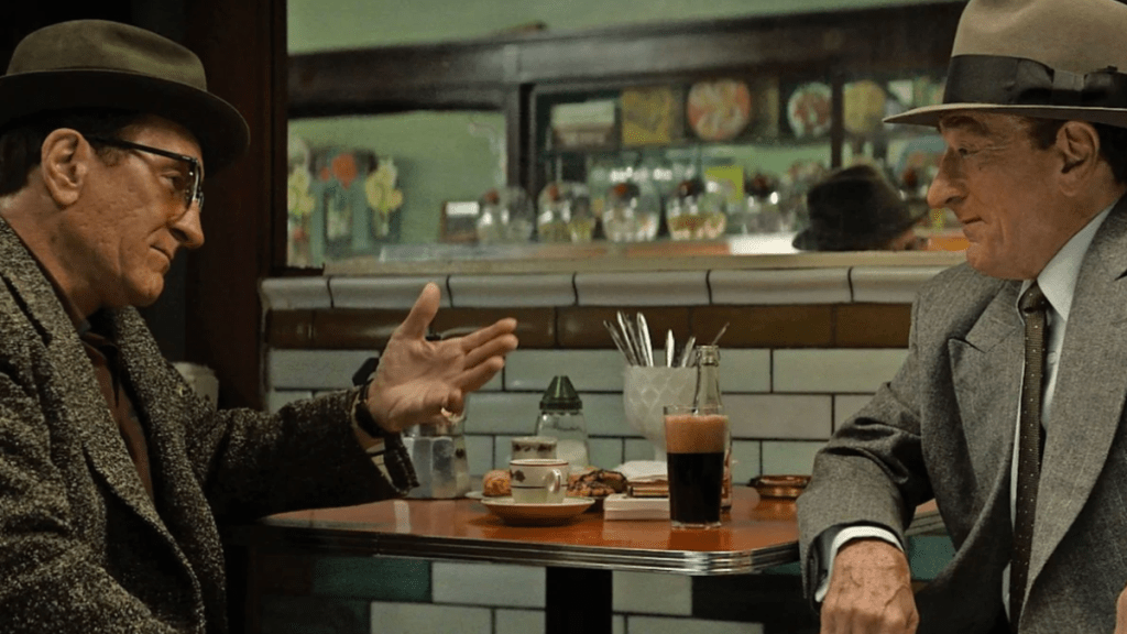 Thrilling Robert De Niro Box Office Flop Finds Success on Streaming