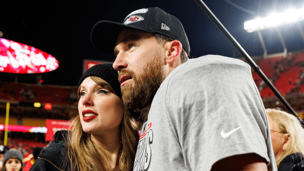 Travis Kelce & Fiancee Aren't in Wedding Mode Yet — Source