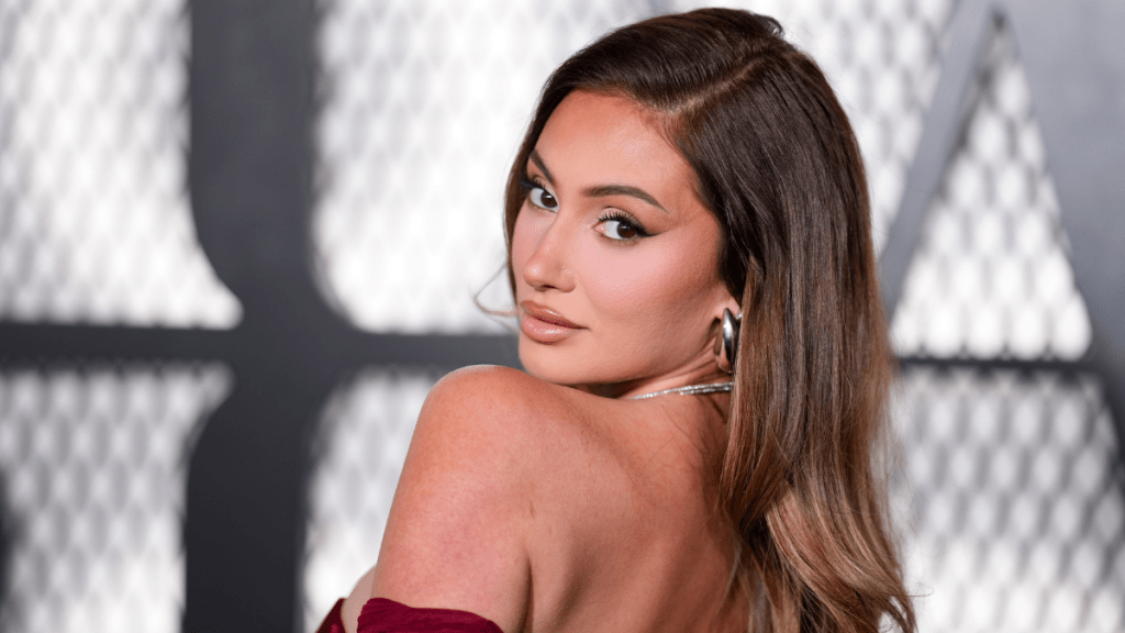 Francesca Farago Poses in Bold Cut-Out Top For 'Mommy Night Out'