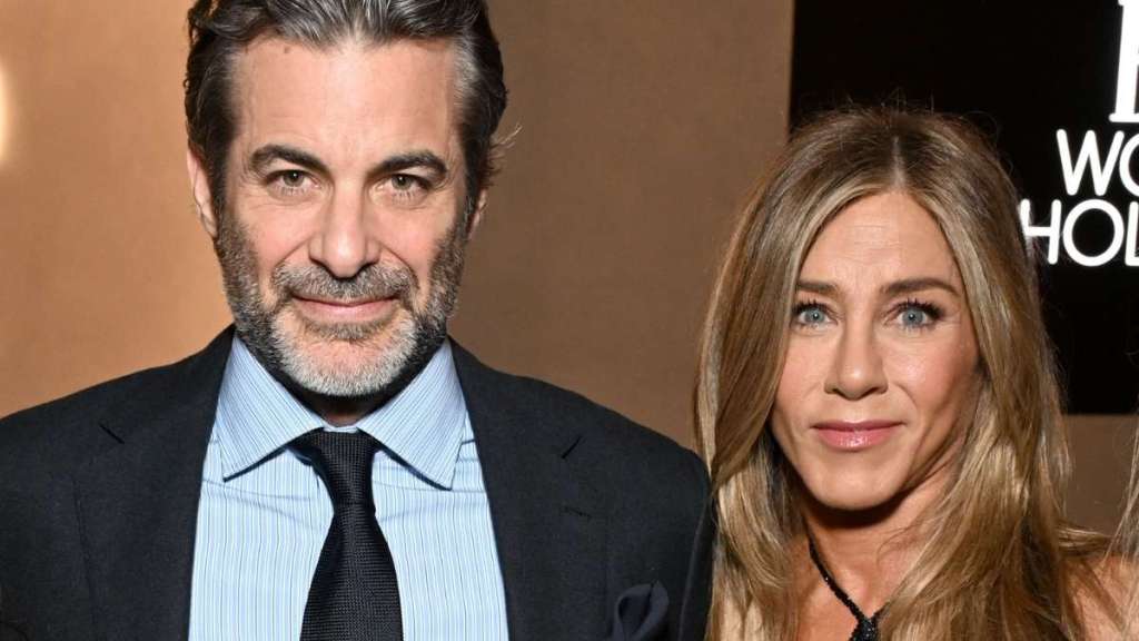 Jennifer Aniston's Boyfriend Helped 'Let Her Guard Down' — Source