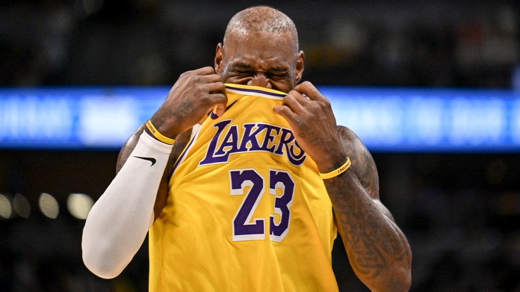 LeBron James Reacts To Losing All-Star Starter Spot