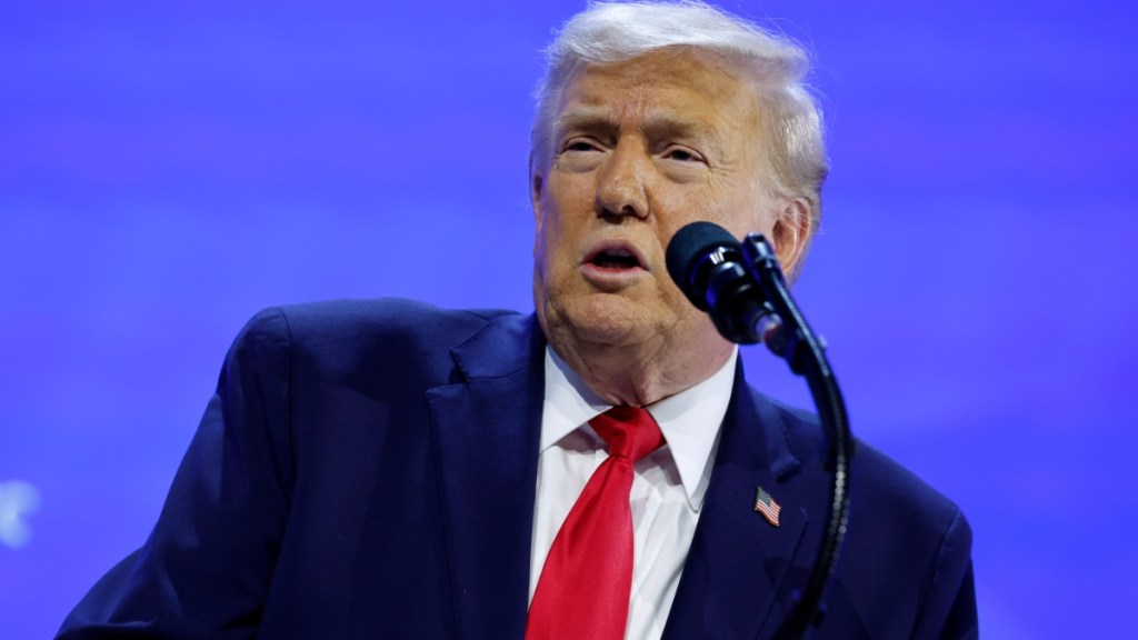 Donald Trump Made Over $1.4 Billion Profit in One Year of Presidency — Report