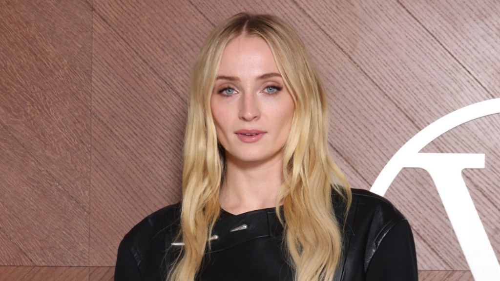 Sophie Turner Is the New Lara Croft, but Not Everyone Is Sold
