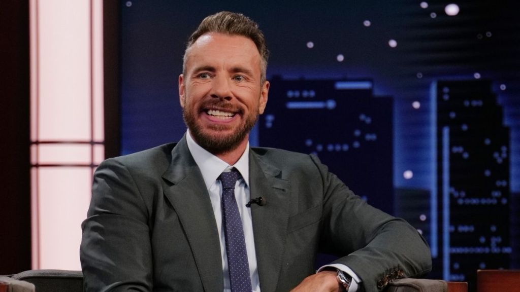 Dax Shepard Sparks Backlash Over Freezing 11-Year-Old Daughter's Eggs Comment