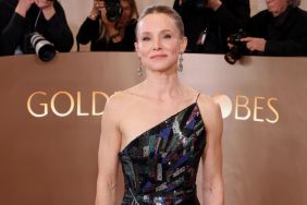 Kristen Bell's Armani Prive Dress Literally Hangs by a Single String