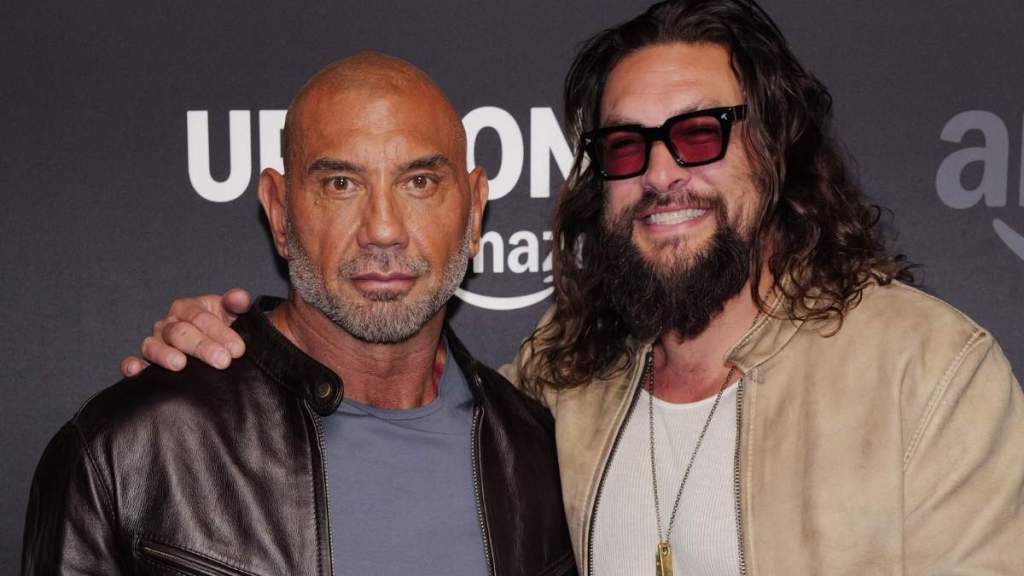 Jason Momoa Says Who'd Win a Cage Match With Dave Bautista