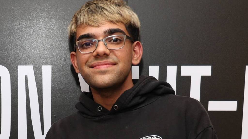 N3on Has Regrets About His ‘12 Seconds’ Virginity Loss