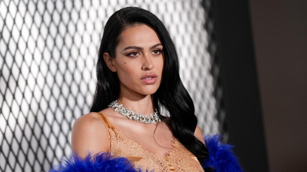 Amelia Gray’s Completely Sheer Pants Turn Heads in New Photos