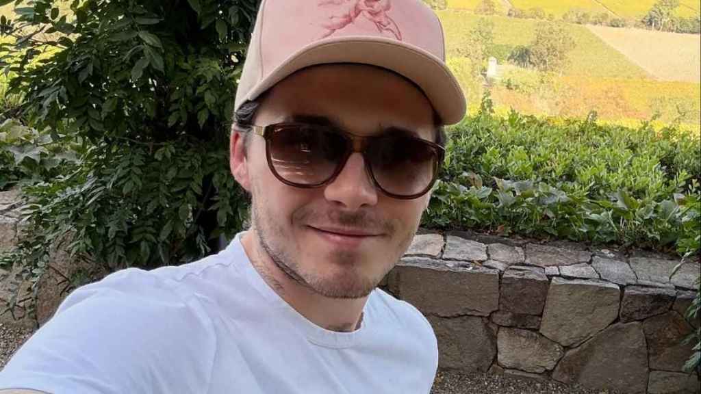 Brooklyn Beckham Accuses Parents of ‘Countless Lies’ & Controlling Narratives