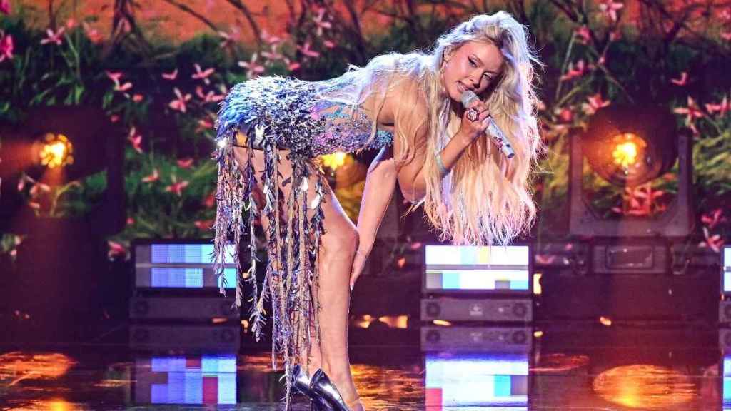 Zara Larsson's Tiny Shorts Steal the Show in New Photo