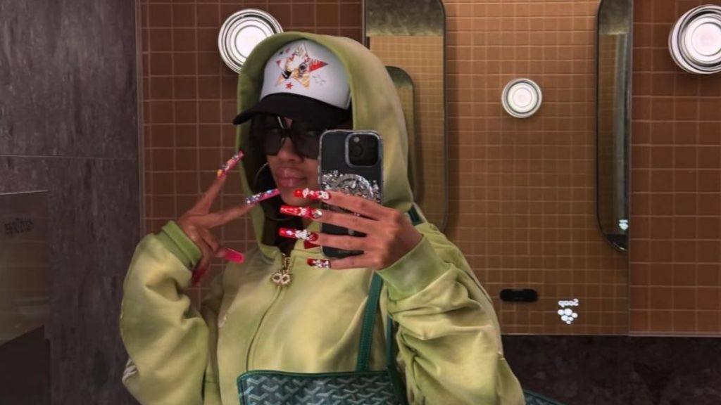 Saweetie's Bikini Selfie in Bathroom Deserves Your Attention