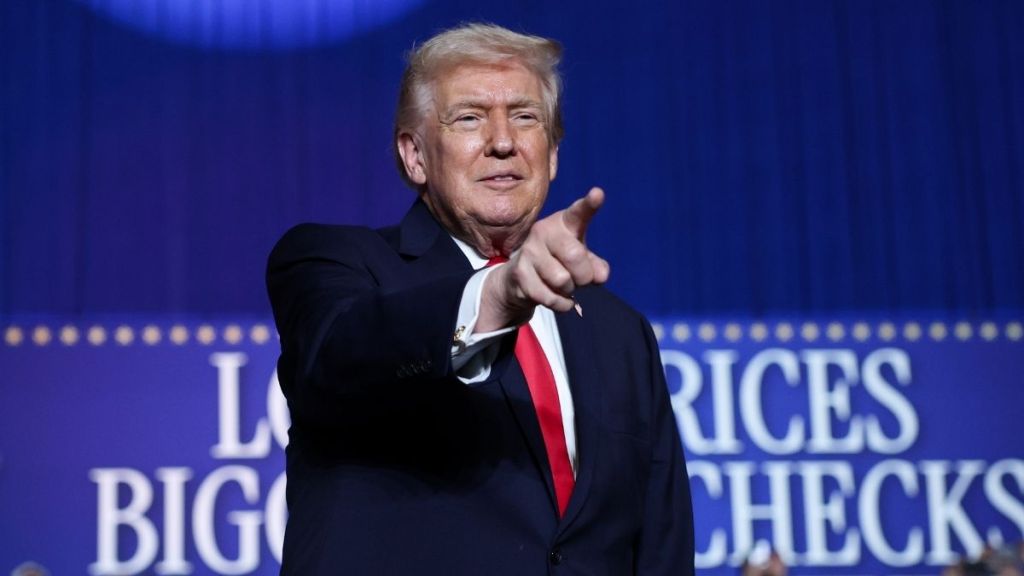 Donald Trump Says His Goal Is to Keep Housing Prices Up