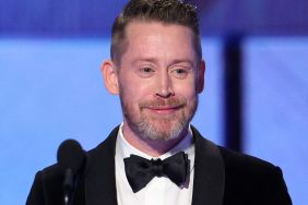 Macaulay Culkin Marks Golden Globes Return With Nod to His ‘Holiday’ Fame
