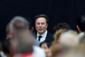 Elon Musk Was Hated by This Pop Singer 'Before It Was Cool'