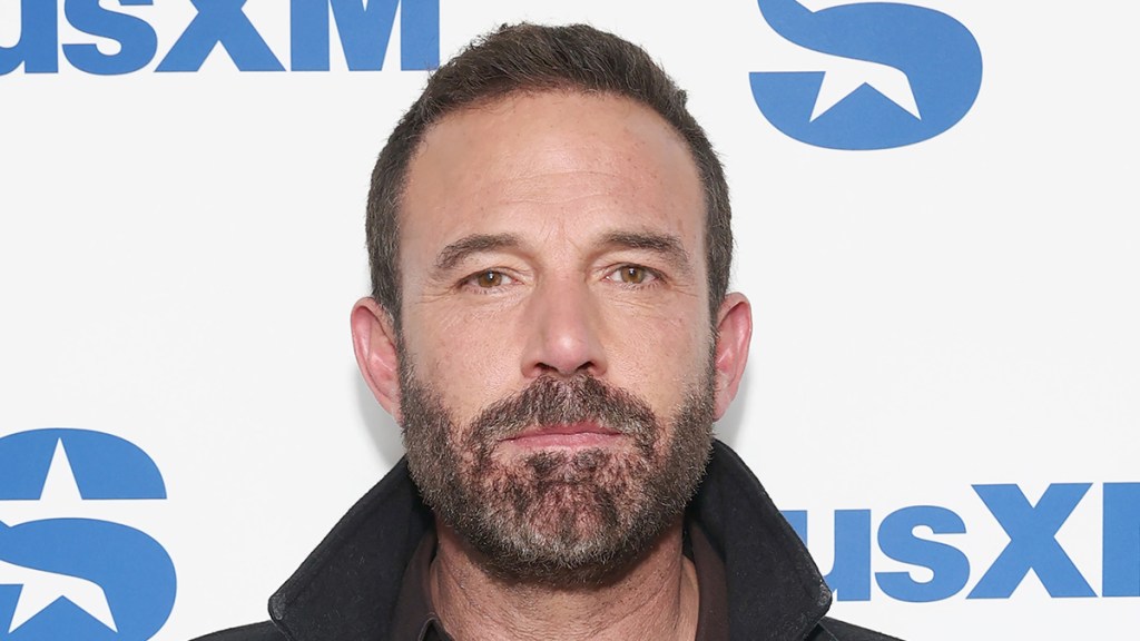 Ben Affleck's Ex-Wives Avoided Taking Photos Together at Golden Globes — Source
