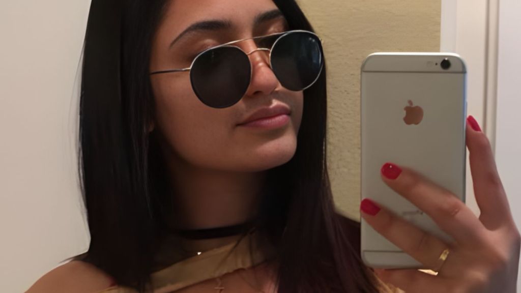 leah kateb sheer bra instagram