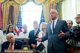 Donald Trump Seemingly Ignores RFK Jr.'s Handshake in Awkward Moment