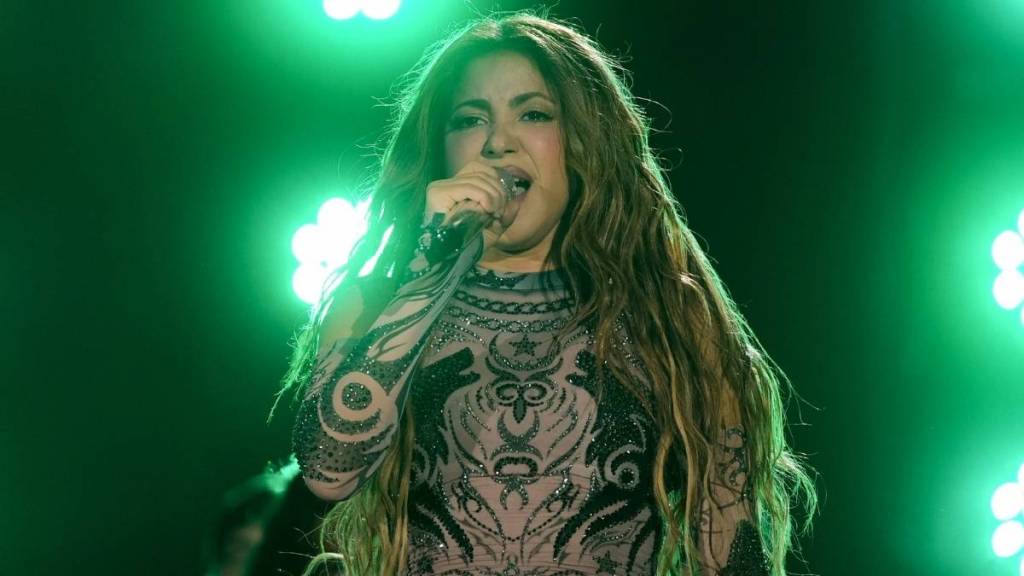 Shakira Goes Sheer at San Salvador Tour Stop