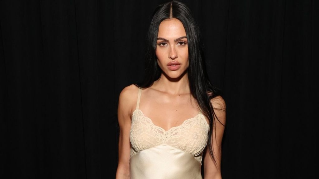 Amelia Gray’s Minidress Features Fun Lacy Trim for Grammys Afterparty