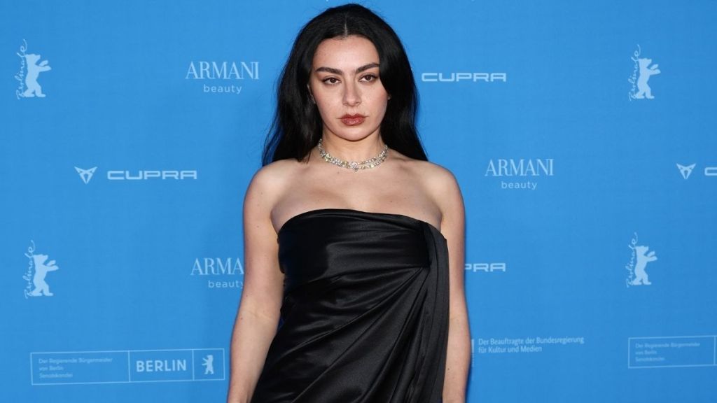 Charli XCX Commands Attention in Sculpted High-Slit Look at Berlin Film Festival