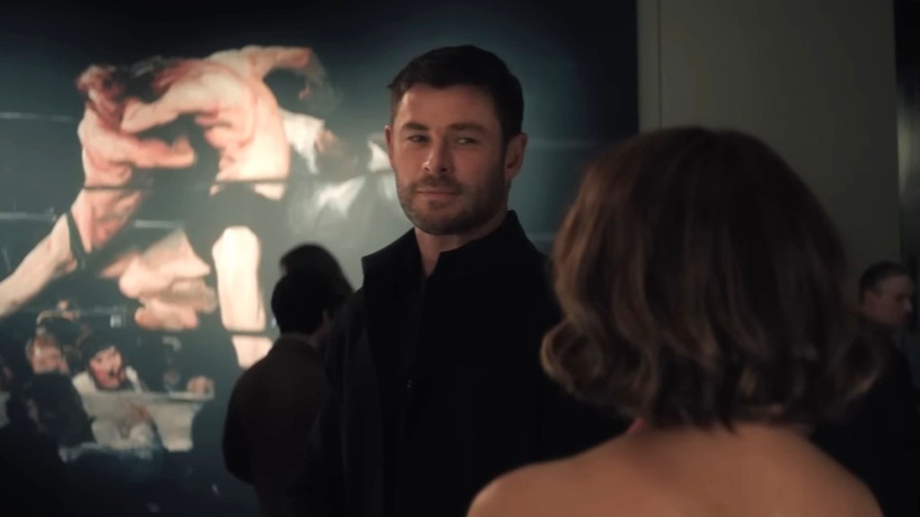 Why Crime 101 With Chris Hemsworth Is a Must Watch in Theaters