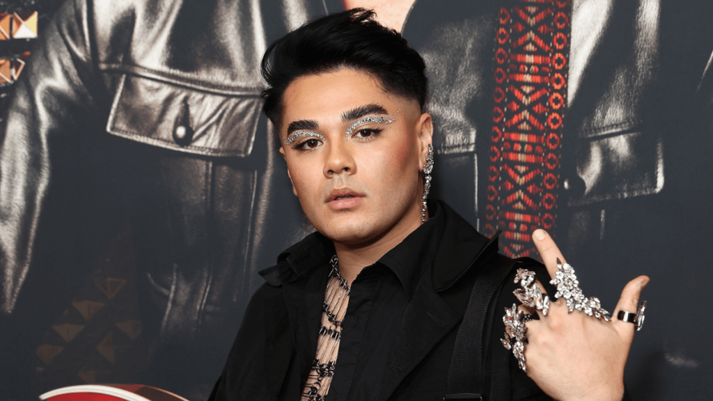 AGT’s Masked Singer Nails American Idol Audition, Wins Golden Ticket