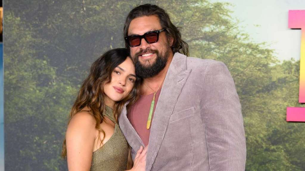Jason Momoa & Adria Arjona