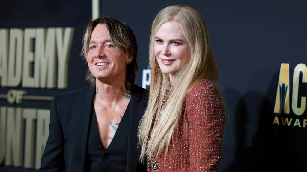 Keith Urban Navigating 'Worst Case Scenario' With Nicole Kidman — Source