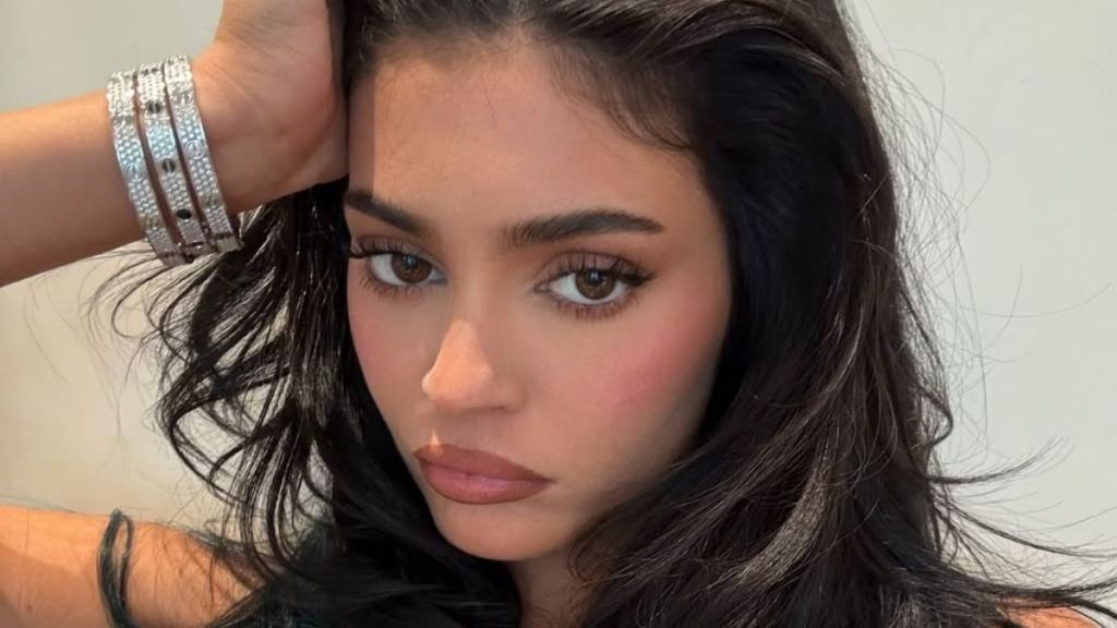 Kylie Jenner Models Mini Shorts for SKIMS Launch