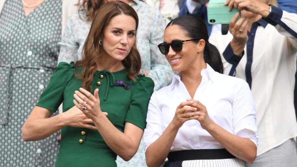 Kate Middleton Extending Olive Branch to Meghan Markle Amid Feud — Source