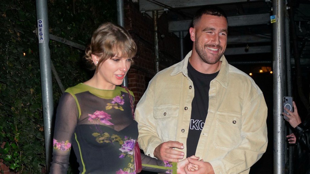 Travis Kelce 'Quietly Tolerated' Ryan Reynolds For Taylor Swift's Sake — Source