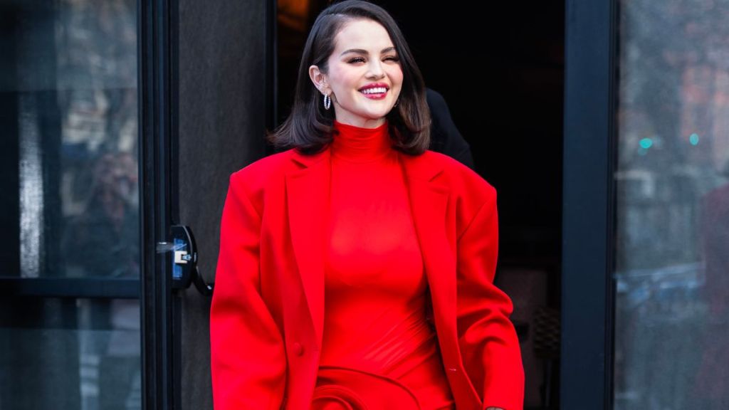 Selena Gomez Enjoys Beachy Me-Time in Bold Swimsuit in Mexico