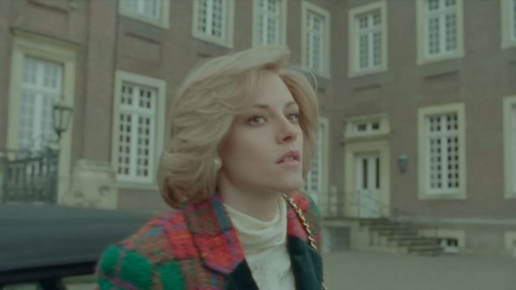 Spencer’s Kristen Stewart on Why She Can’t Drive Around London & Paris