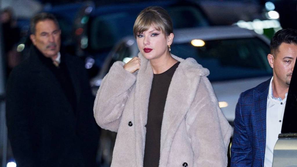 Taylor Swift's Vintage Dress Is Hanging on by 2 Strings in 'Opalite' MV