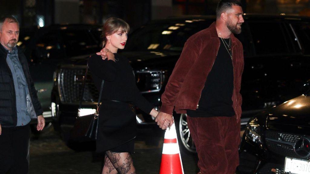 Travis Kelce Appears Solo at Super Bowl Amid Taylor Swift’s Blake Lively Drama