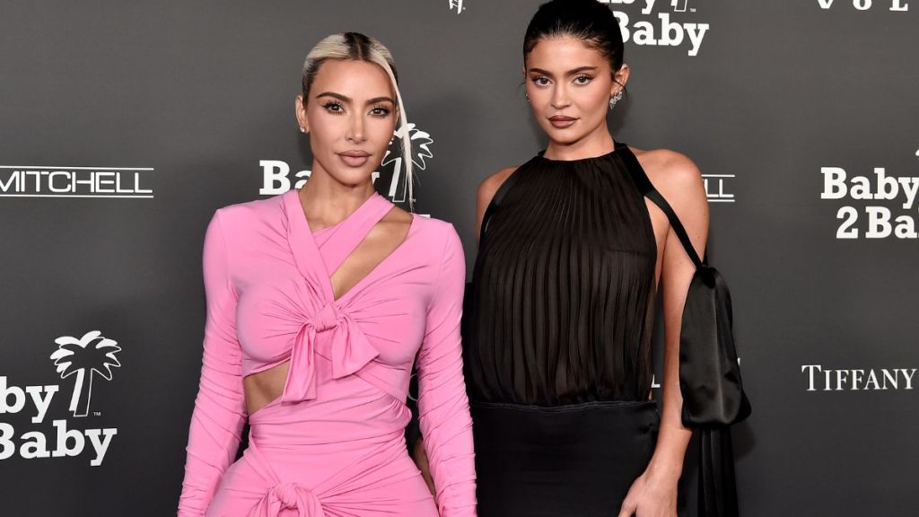 Kim Kardashian & Kylie Jenner Model Matching Heart Robes for SKIMS