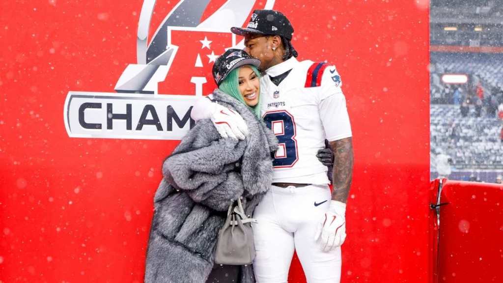 Stefon Diggs Splurging Dollars on Cardi B To Reconcile Amid Split Rumors — Source