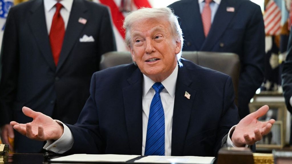 Donald Trump Says D.C. Triumphal Arch Should Be ‘Biggest One of All’