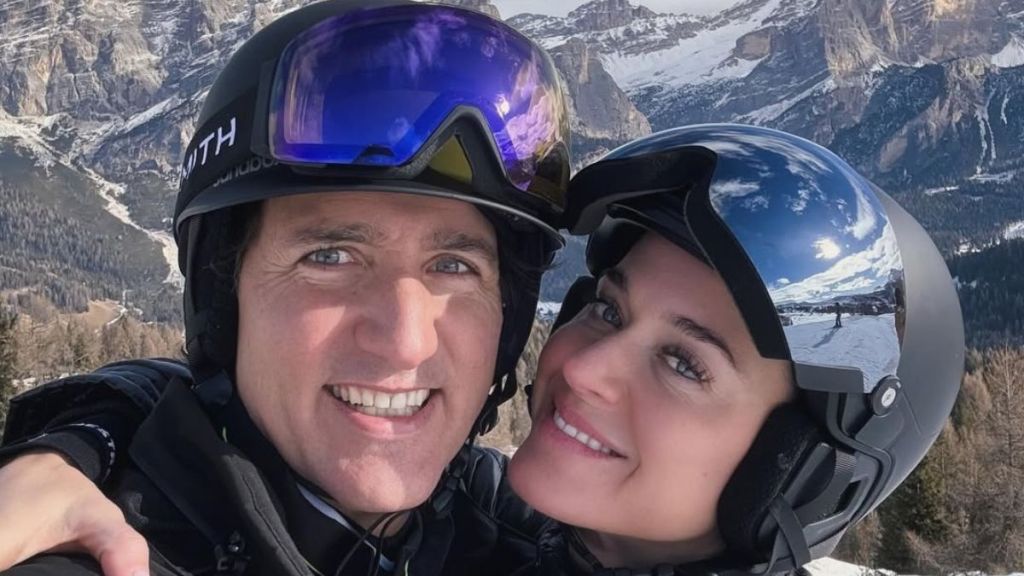 Katy Perry & Justin Trudeau's Relationship Reaches 'Serious' Milestone — Source