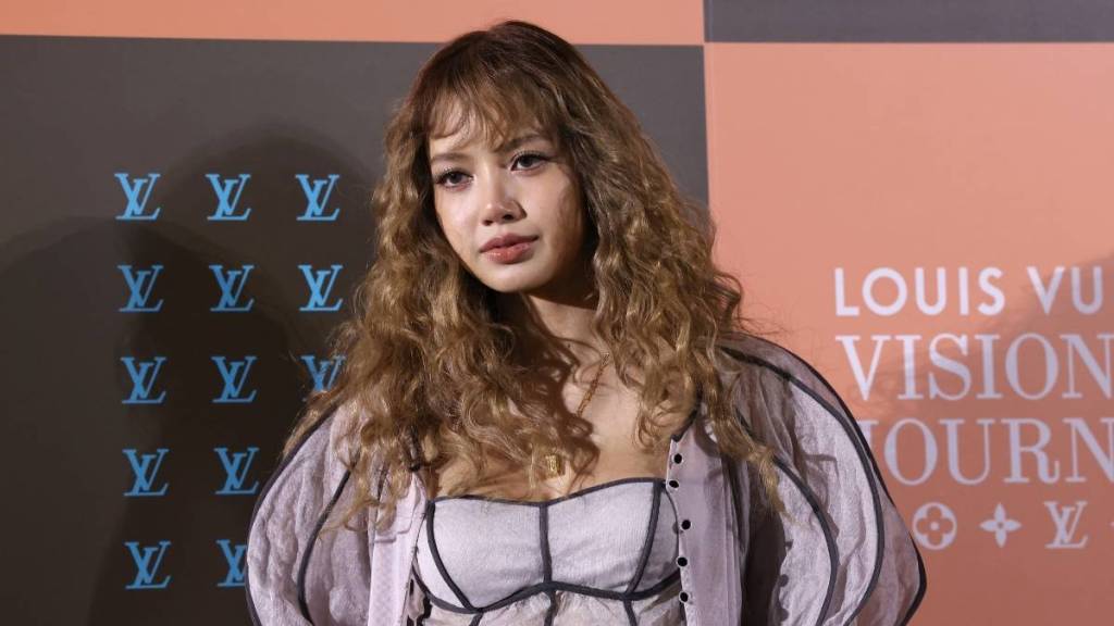 BLACKPINK’s Lisa Goes Bold in Cutout Bodysuit for Tour Finale
