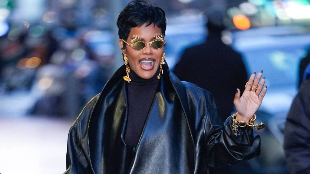 Teyana Taylor Has Fun in Quirky Schiaparelli Sunglasses & Jewelry