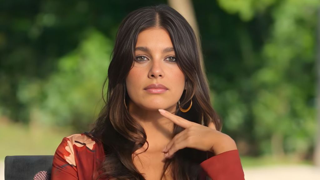 the night manager season 3 roxana return camila morrone