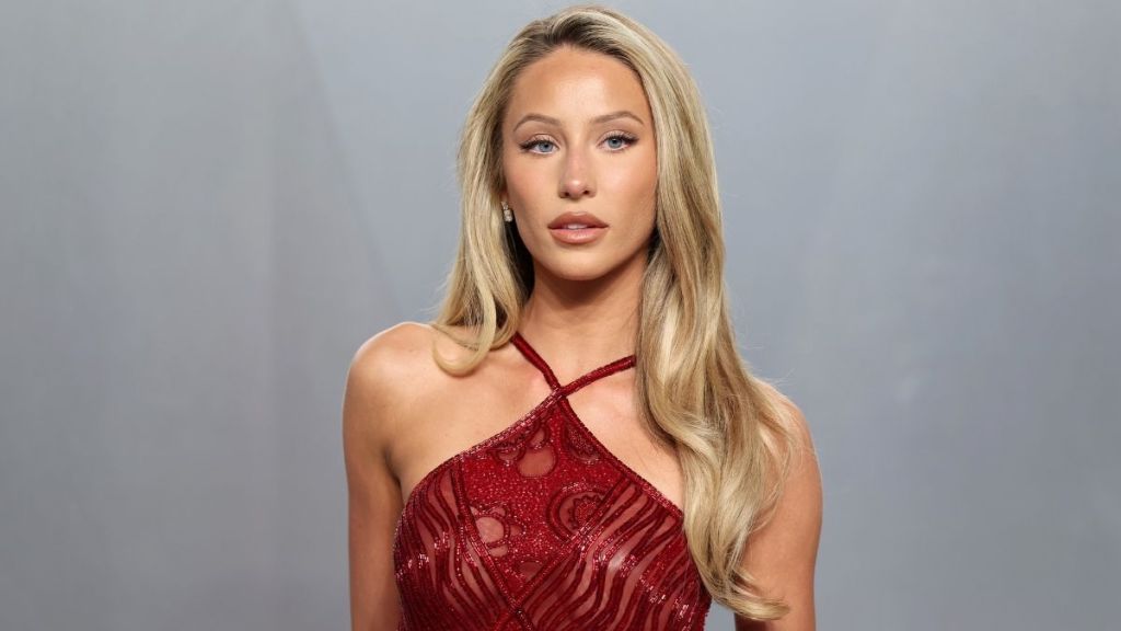 Alix Earle’s Pearl String Bikini Is Almost Too Daring for Sports Illustrated Swimsuit