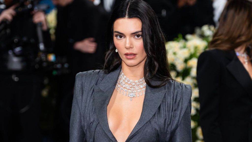 Kendall Jenner Pulls Off Trench Coat as a Dress for Burberry Campaign